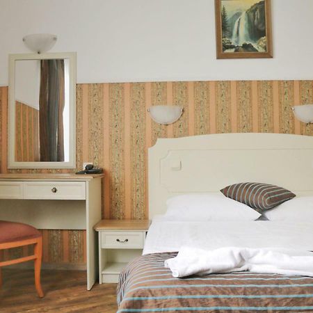 Green Hotel Alexander Palace София Экстерьер фото