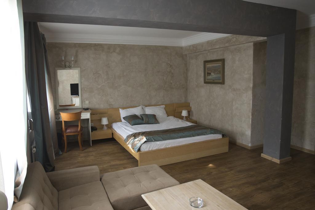 Green Hotel Alexander Palace София Экстерьер фото